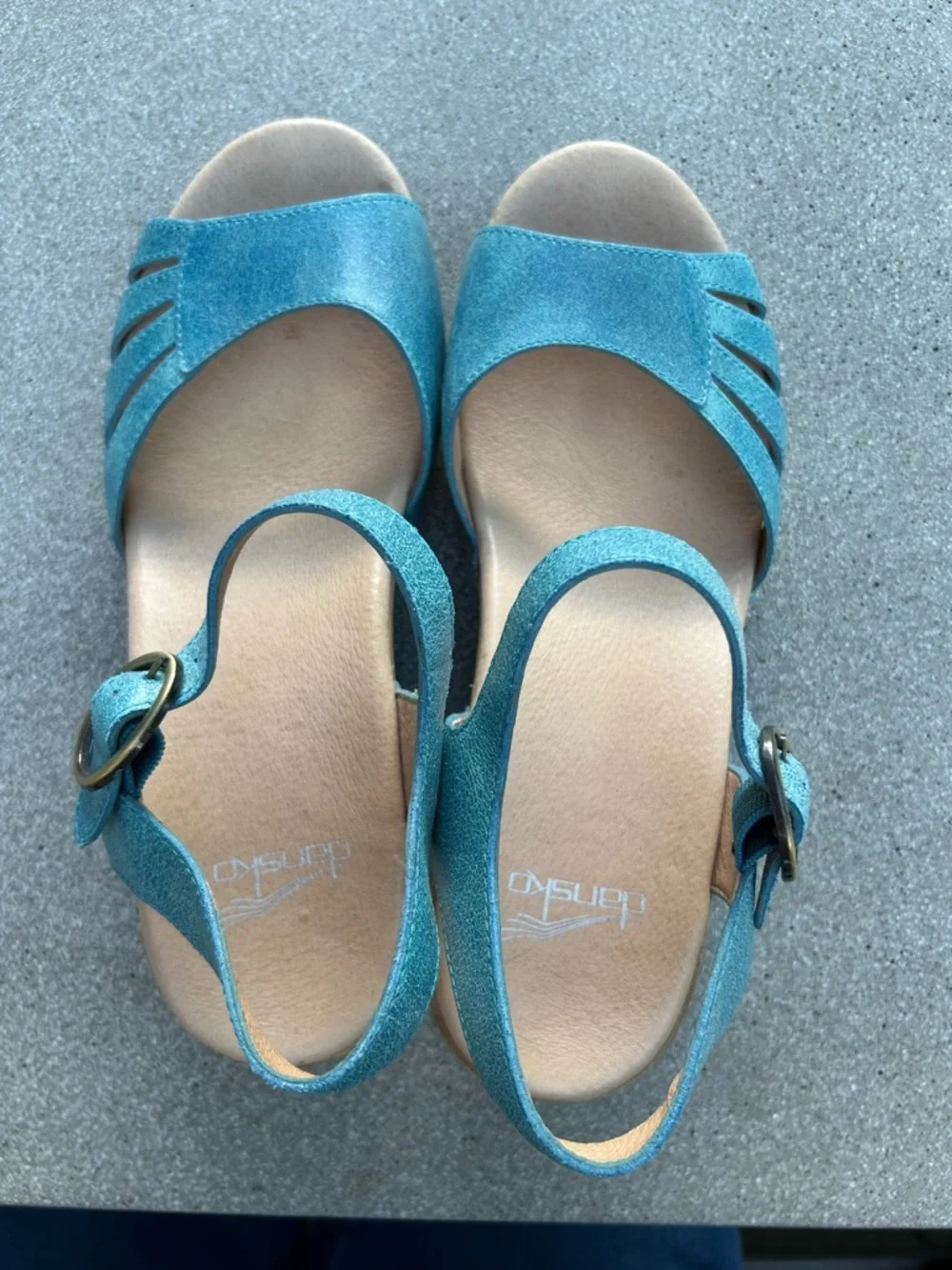 Dansko Sky Blue/ Turquoise Leather Slingback Clog Sandals - Like New! - Picture 9 of 10